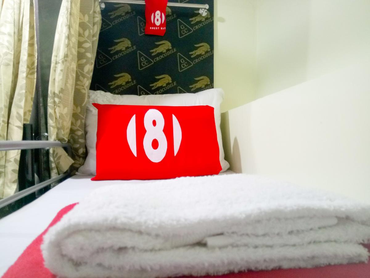 8Hostel Manila Ngoại thất bức ảnh