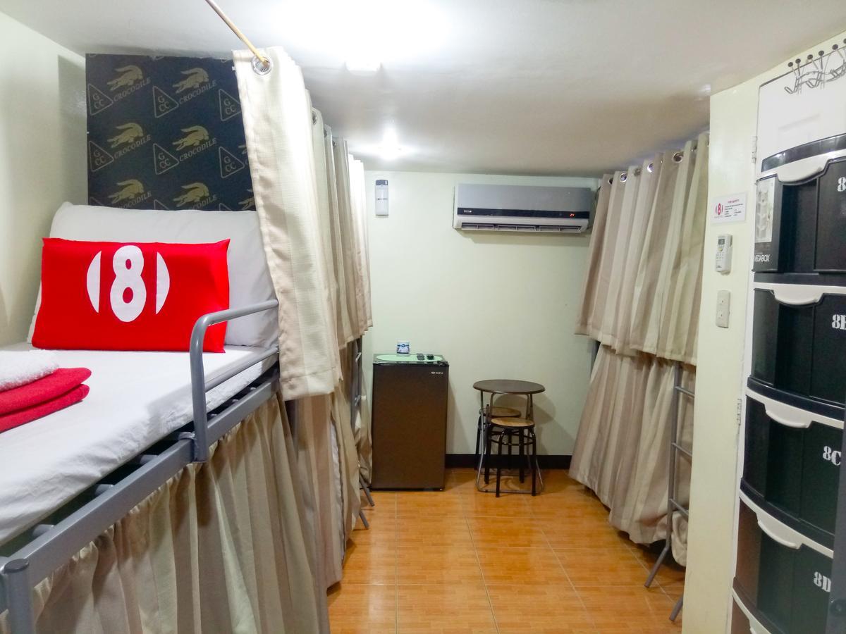 8Hostel Manila Ngoại thất bức ảnh